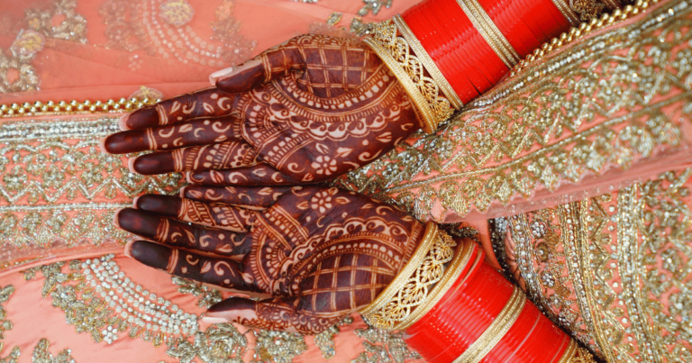 bride mehndi design